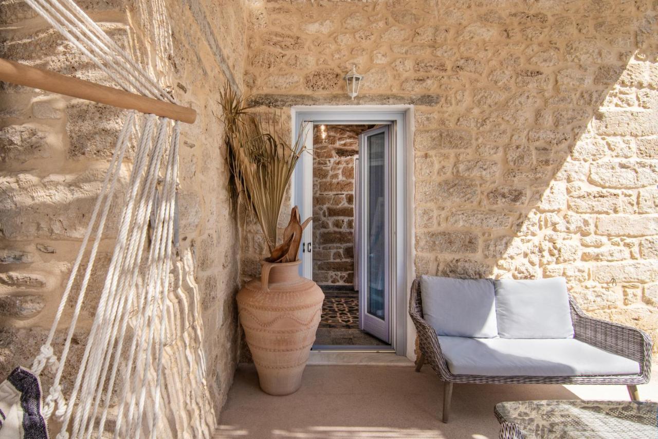 Terra E Sole Spa Suite Aegina Vathi  Bagian luar foto
