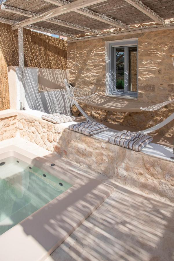 Terra E Sole Spa Suite Aegina Vathi  Bagian luar foto
