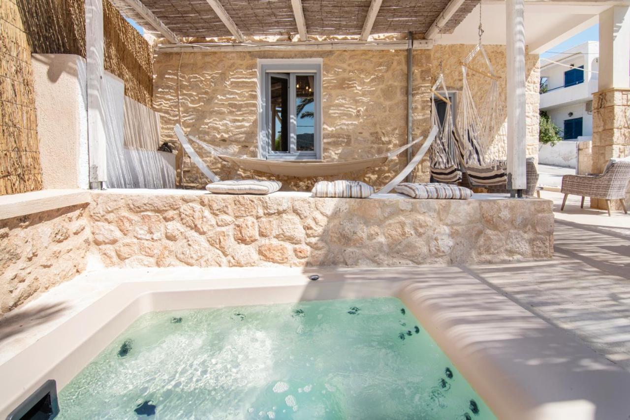 Terra E Sole Spa Suite Aegina Vathi  Bagian luar foto